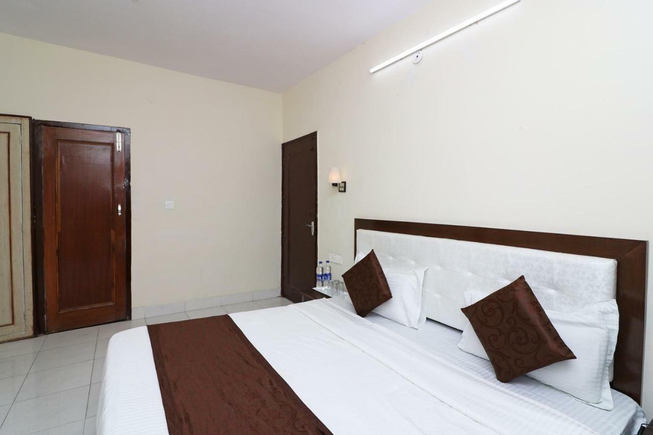 Oyo 12853 The Kings Kalandi Resort Mussoorie Exterior foto